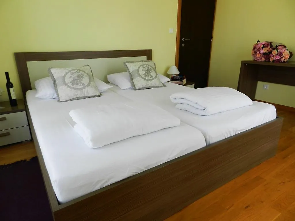 Smaragdna Villa Yourcroatiaholiday Premantura Kroatien