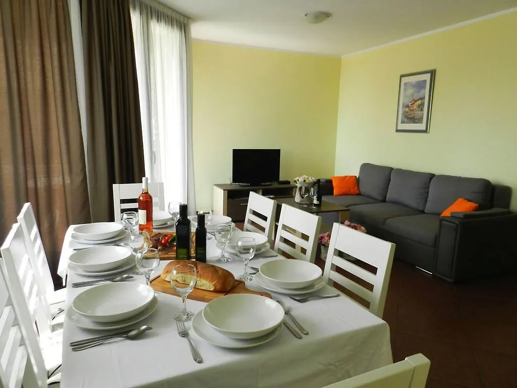 Smaragdna Villa Yourcroatiaholiday 0*, Premantura Croatia